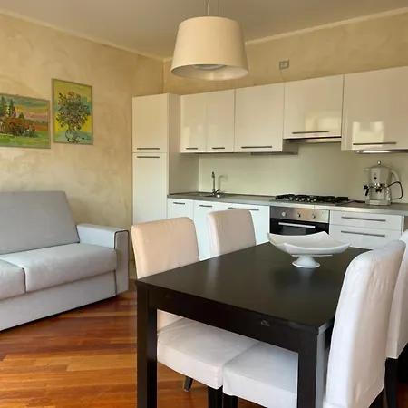 Benaco Village Apartment Toscolano Maderno